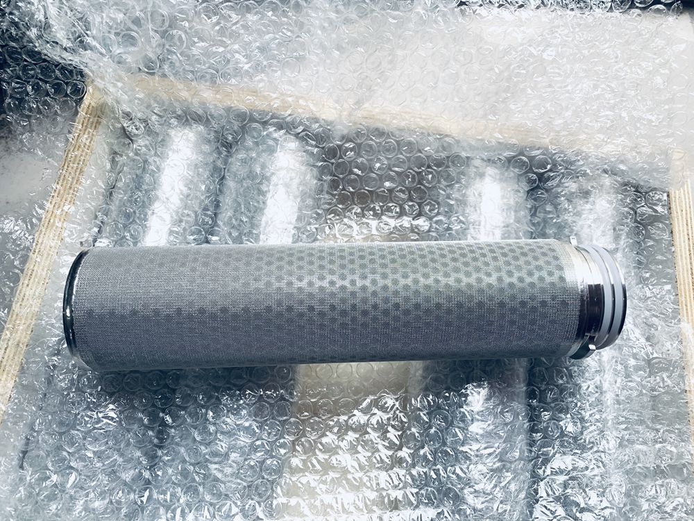 冲孔板复合网的优势你知路几多？